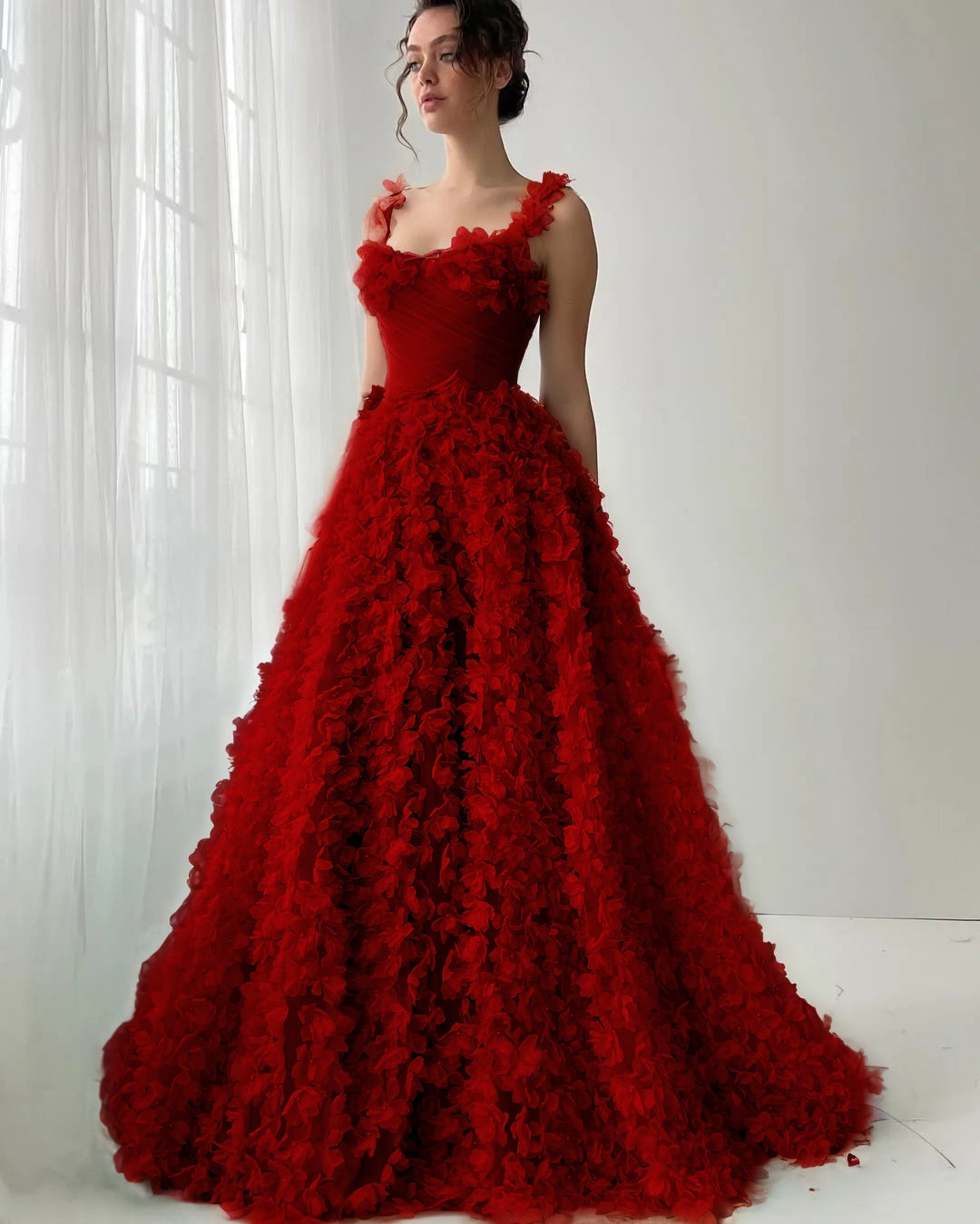 Tulle Square Neck Spaghetti Straps Sleeveless Long A-Line Prom Dress With Flower Appliques YK0613