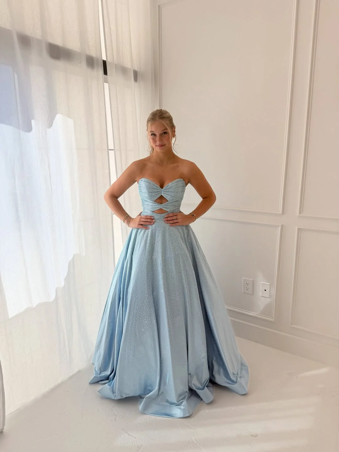 Satin V-Neck Strapless Sleeveless Long A-Line Prom Dress With Pleated And Rhinstone YK0706