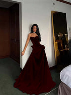 Black Satin Sweetheart Strapless Sleeveless Long A-Line Prom Dress With Pleated YK0695