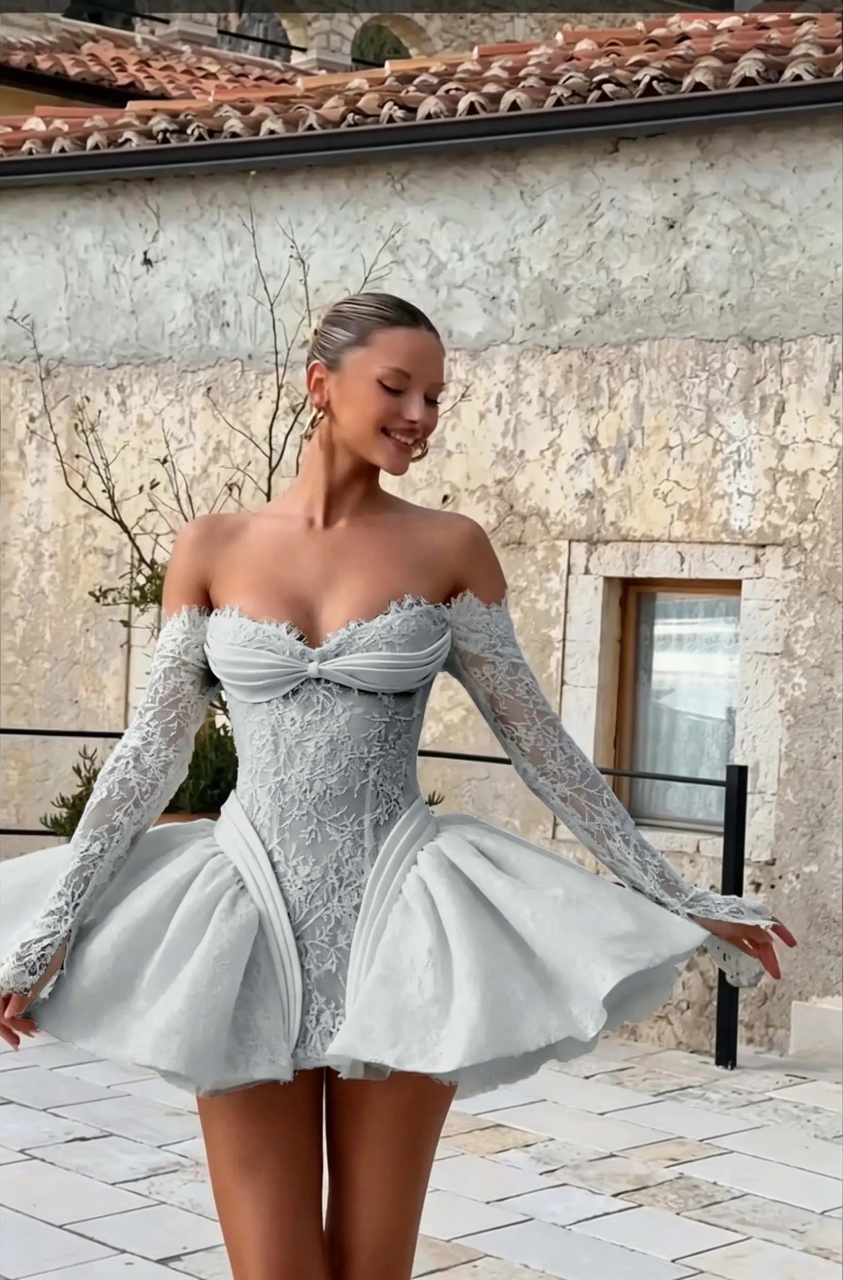 Cocoslly Strapless Long Sleeves Short Prom Dress With Appliques And Pleated | Daffodil Lace YQ0138