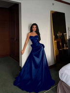 Black Satin Sweetheart Strapless Sleeveless Long A-Line Prom Dress With Pleated YK0695