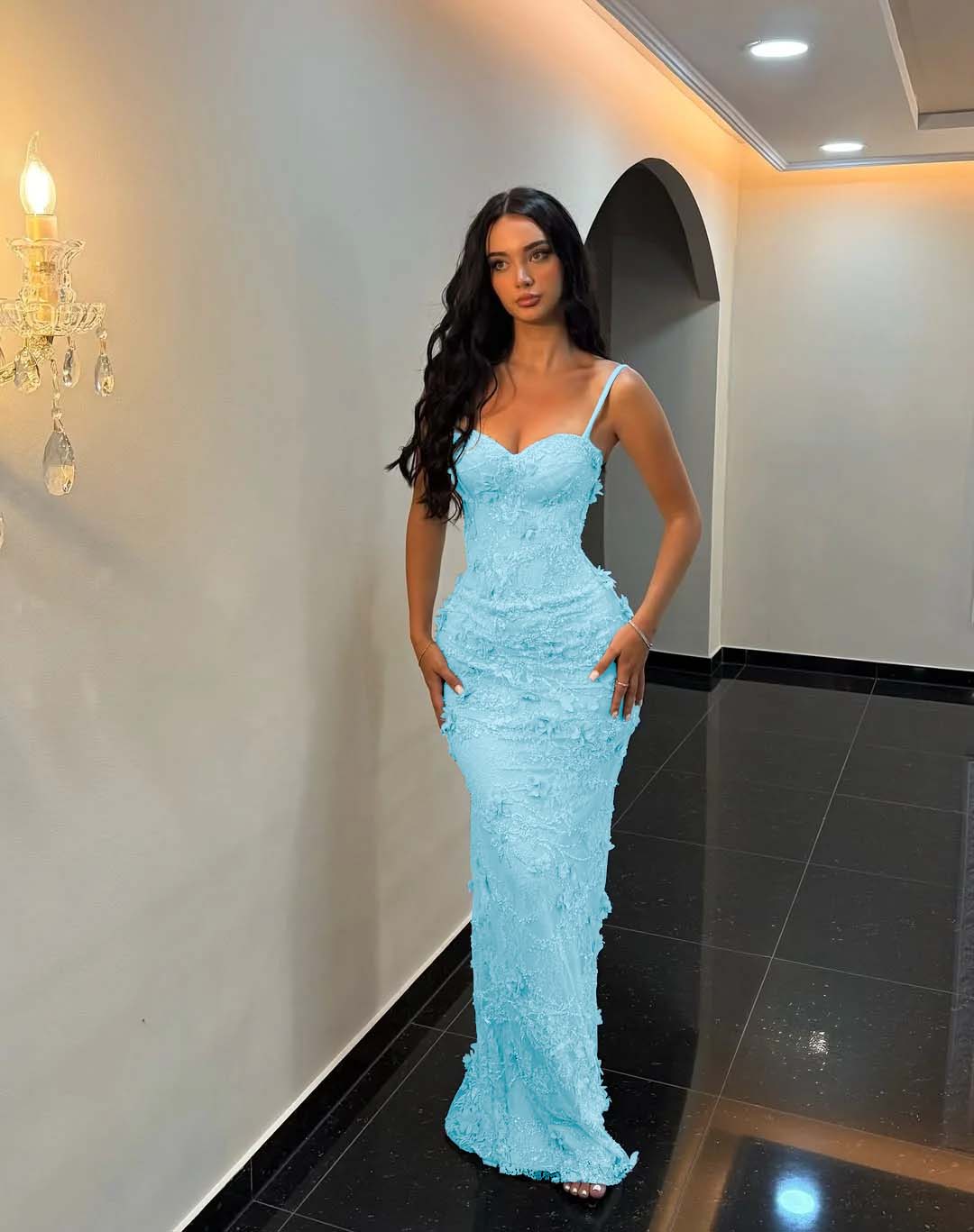 Sweetheart Spaghetti Straps Sleeveless Long Mermaid Prom Dress With Flower Appliqués And Embroidered YK0333