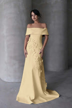 Cocoslly Off-The-Shoulder Strapless Sleeveless Long Mermaid Prom Dress With Flowers Appliqués | Red Satin ZA0194