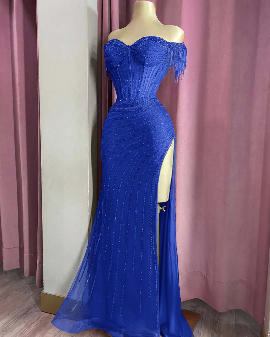 Off the Shoulder Sleeveless Long Split Prom Dress With Beading YK0161