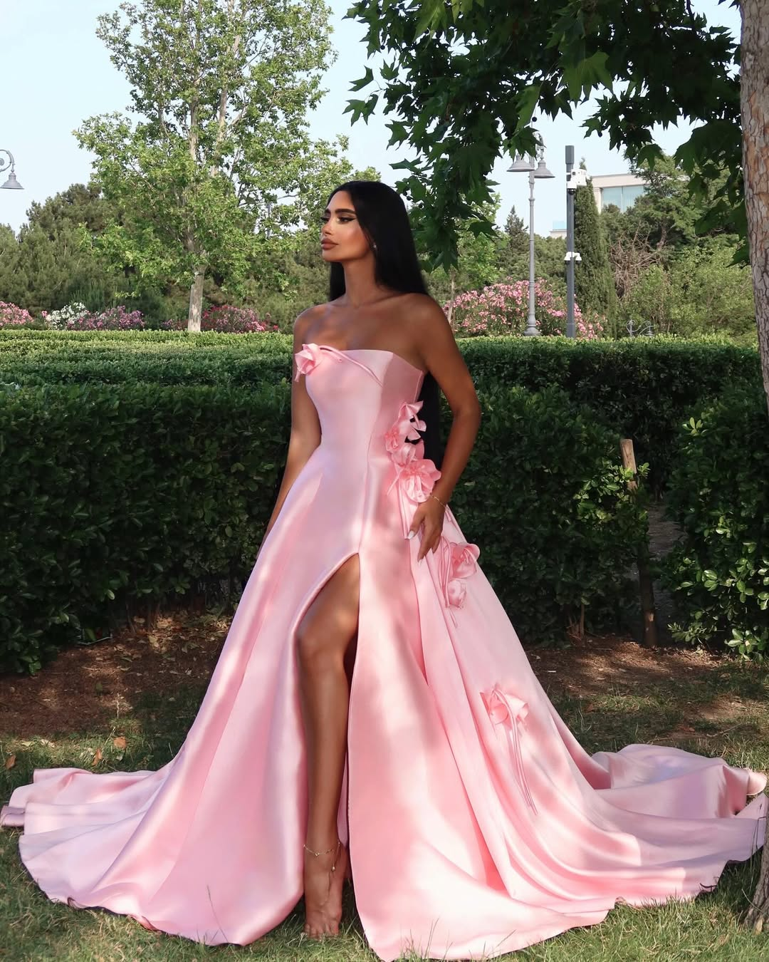 Strapless Sleeveless Long High Split Prom Dress With Appliques YK0162