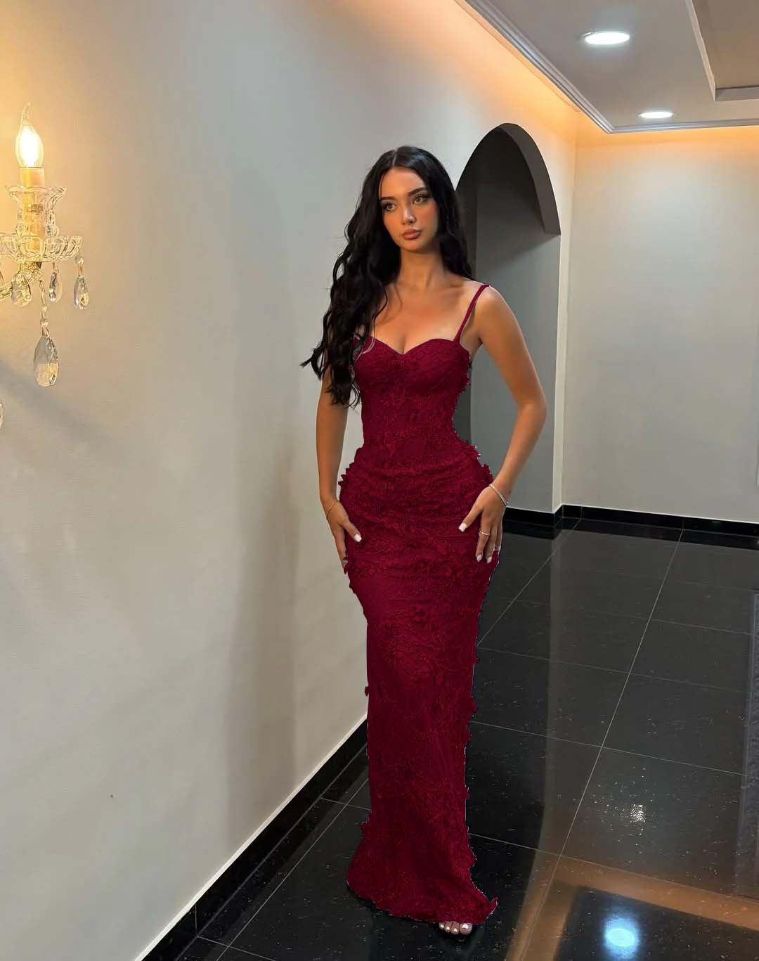 Sweetheart Spaghetti Straps Sleeveless Long Mermaid Prom Dress With Flower Appliqués And Embroidered YK0333