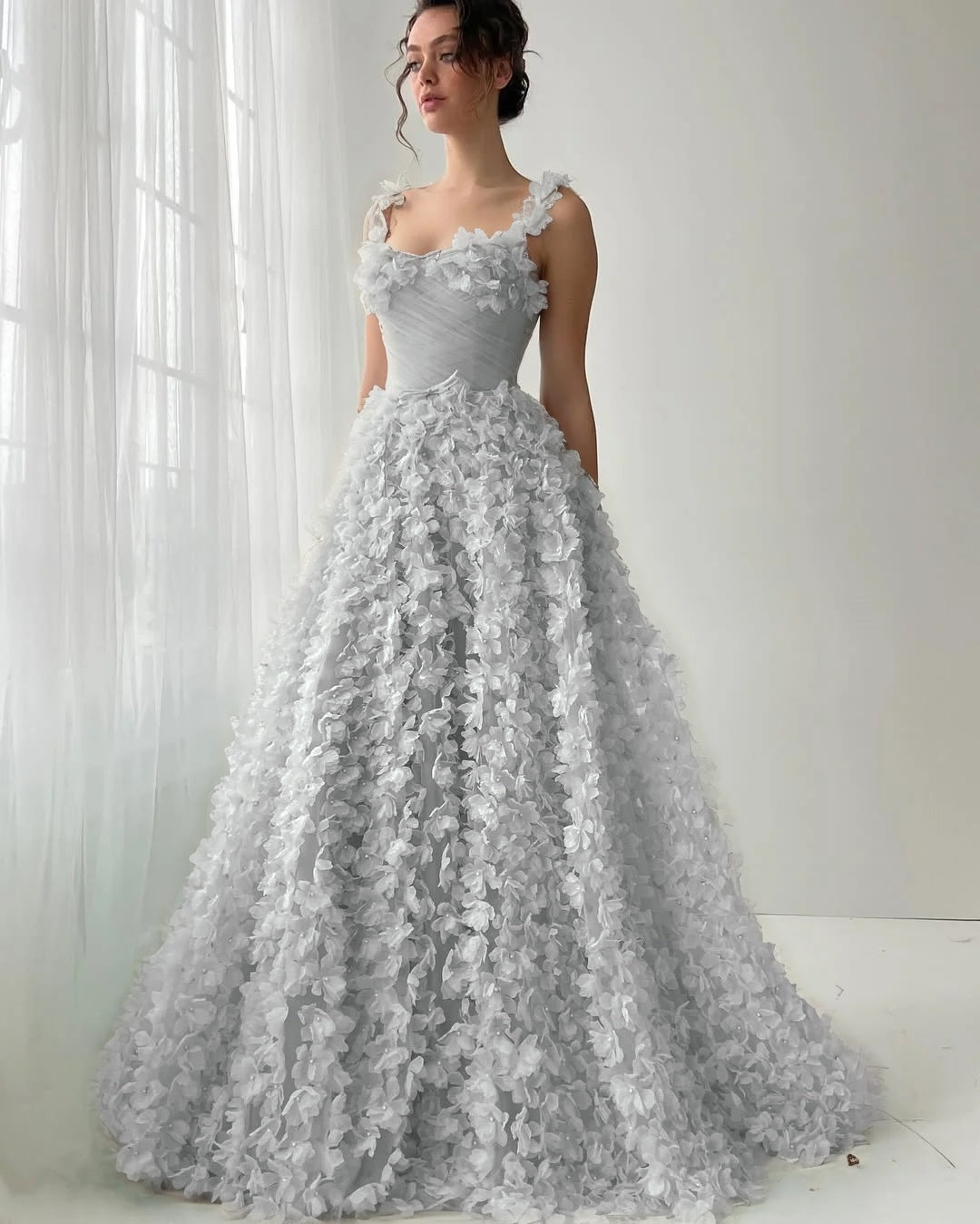 Tulle Square Neck Spaghetti Straps Sleeveless Long A-Line Prom Dress With Flower Appliques YK0613