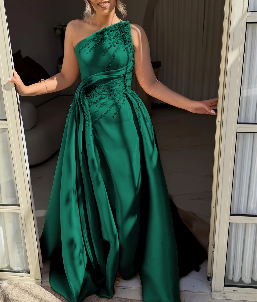 Asymmetric Strapless Sleeveless Long A-Line Prom Dress With Pleated And Beadings YK0692