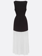 Black Pleated Applique Butterfly Classic Deep V Neck Sleeveless Mermaid Maxi Dress