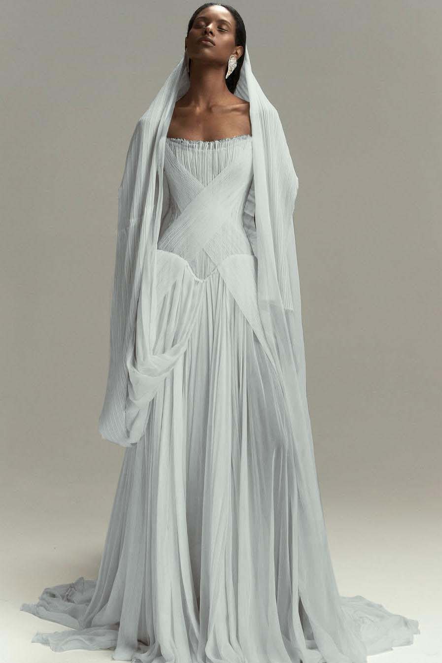 Chic Strapless Sleeveless Long Prom Dress With Pleated Ruffles WQ0086