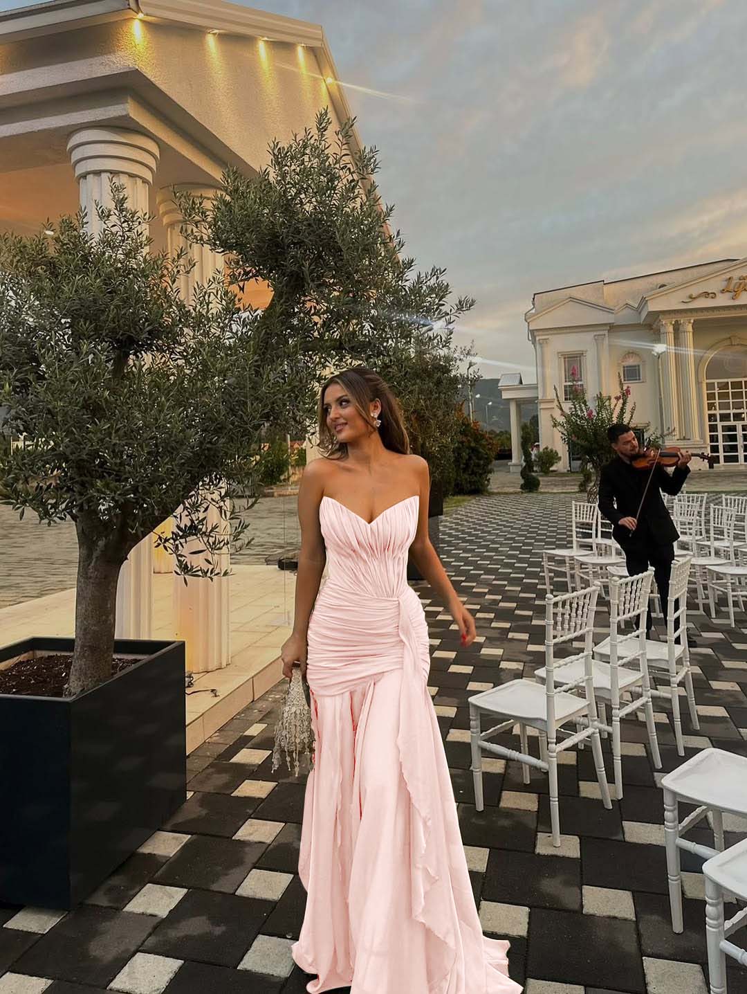 Strapless V Neck Sleeveless Long Prom Dress With Pleated Ruffle YK0492