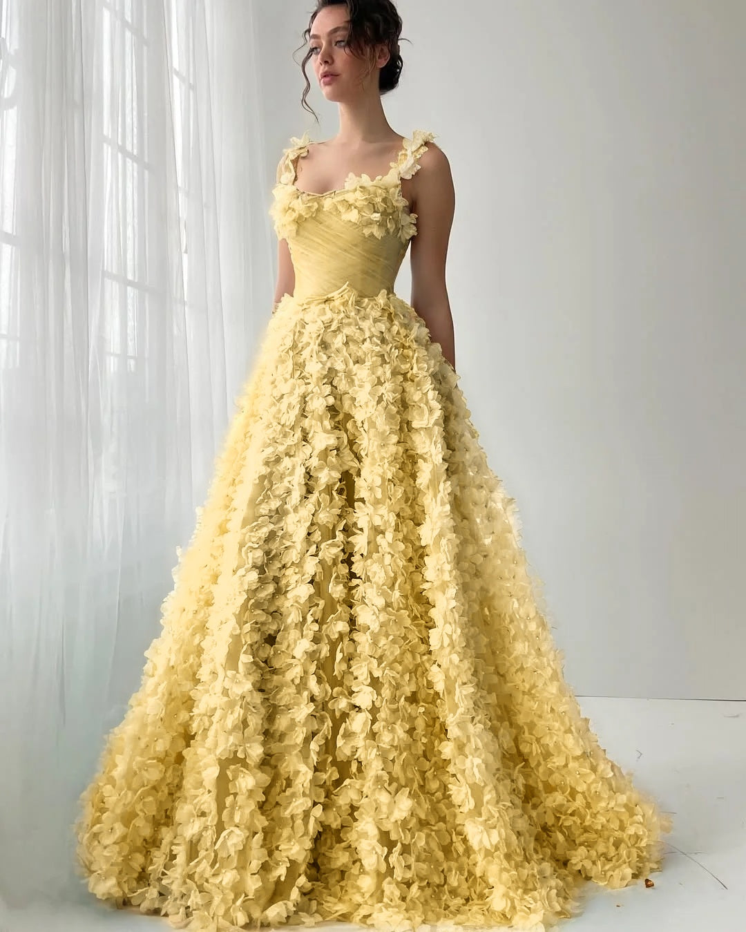 Tulle Square Neck Spaghetti Straps Sleeveless Long A-Line Prom Dress With Flower Appliques YK0613