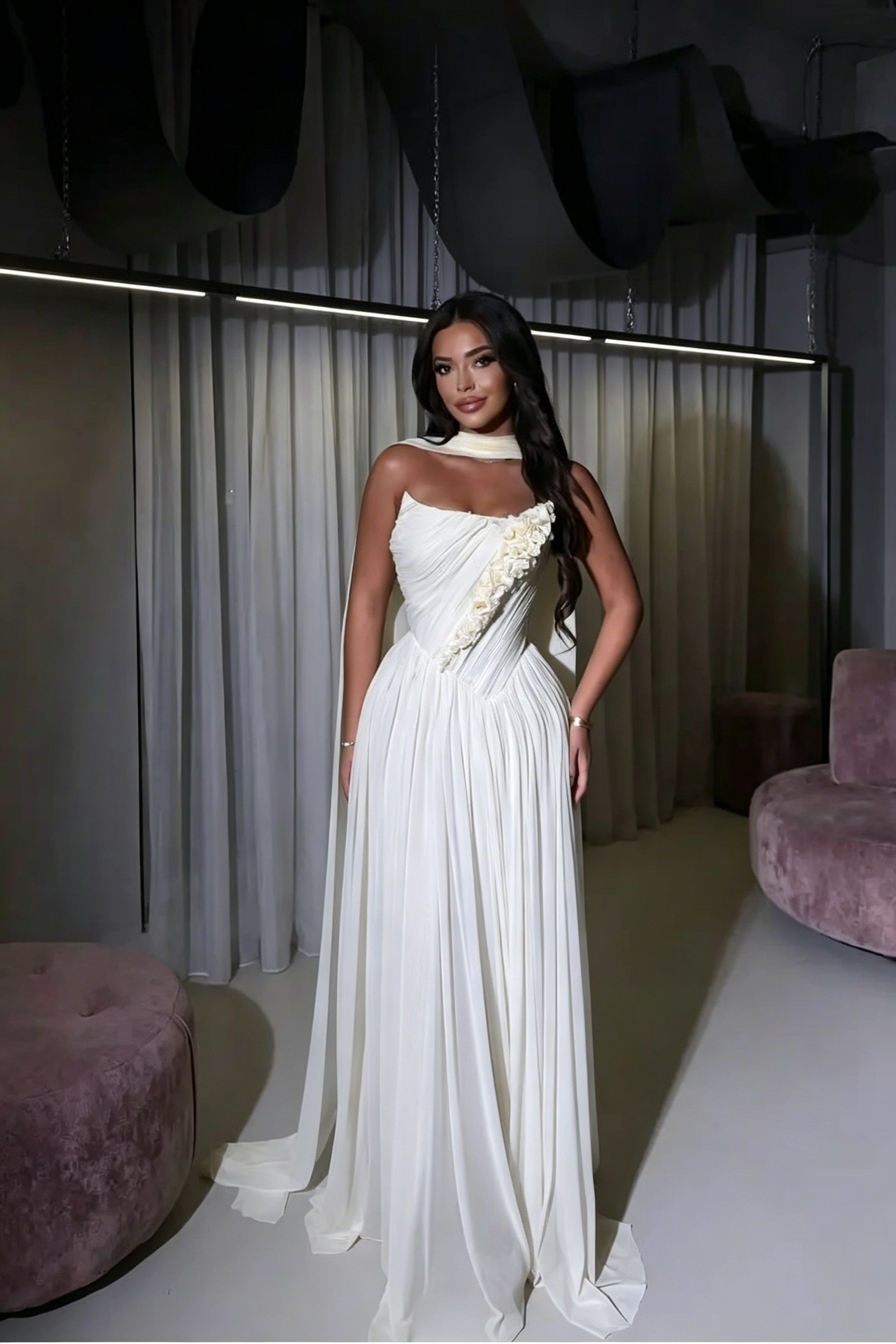 Cocoslly Strapless Sleeveless High Waist Long Prom Dress With Appliques And Scarf | Daffodil Chiffon YQ0072