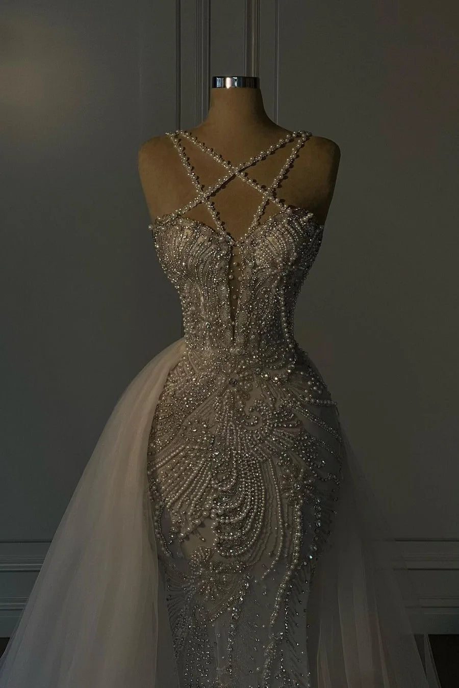 Cocoslly Halter Sleeveless Long Mermaid Prom Dress With Sequins Beadings And Tulle Ruffle | Ivory Tulle YL0335