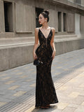 Cocoslly Spaghetti Straps V Neck Sleeveless Long Mermaid Prom Dress | Black Lace CO0018