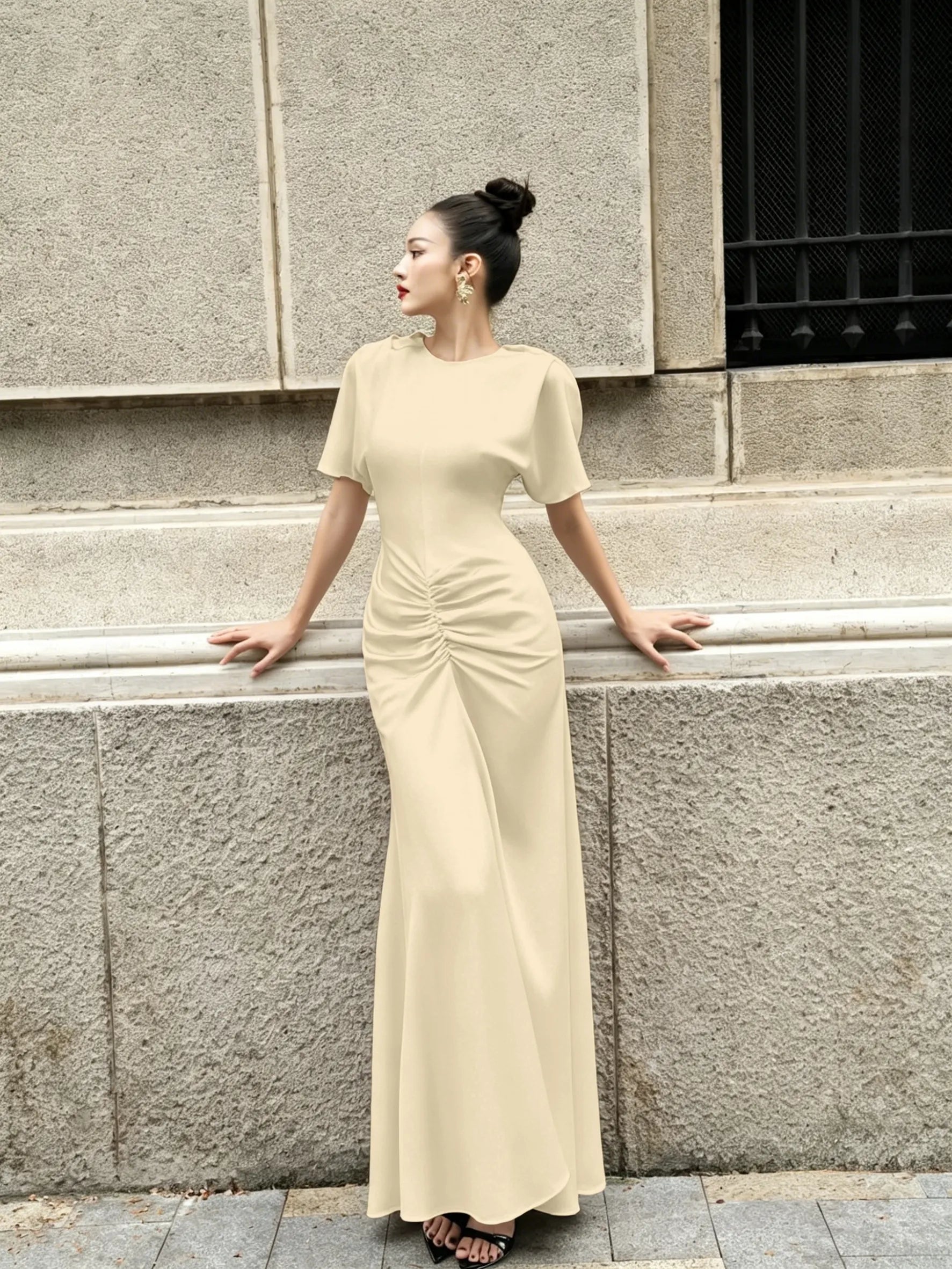 Cocoslly Round Neck Short Sleeves High Waist Long Prom Dress With Pleated | Wine Red Satin DB0023