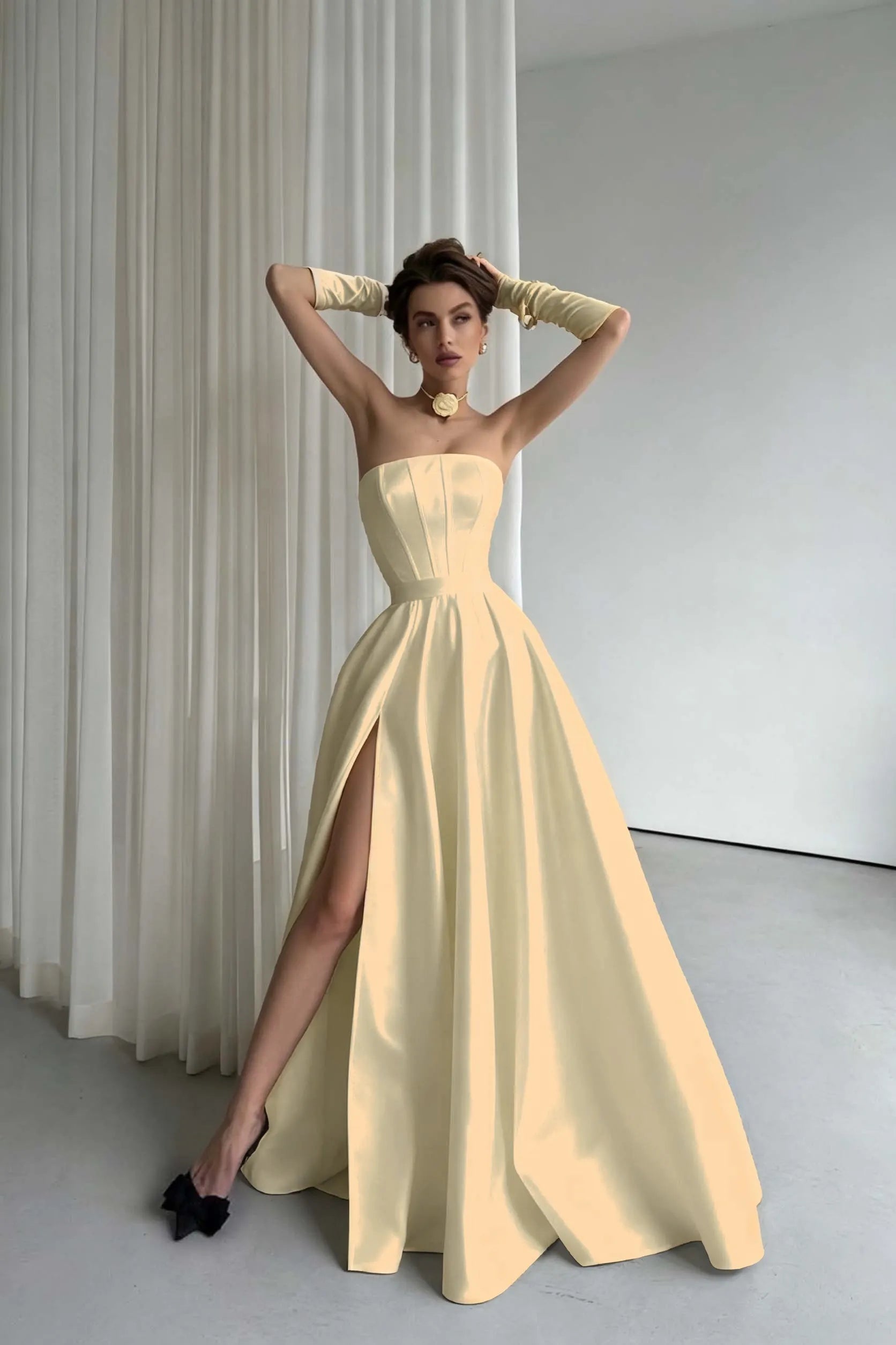 Cocoslly Strapless Sleeveless High Waist Long Prom Dress With Split And Gloves | Black Satin ZT0723
