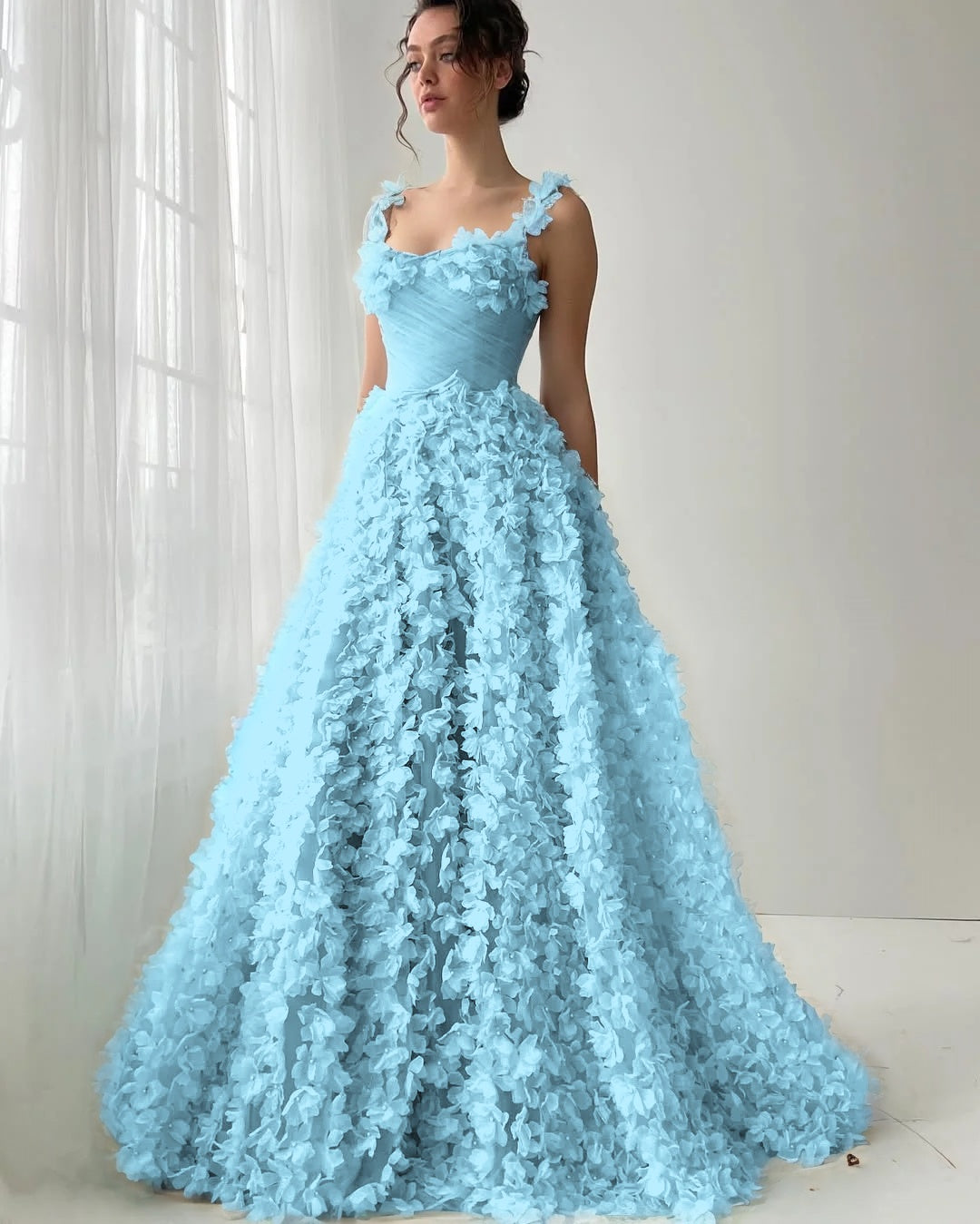 Tulle Square Neck Spaghetti Straps Sleeveless Long A-Line Prom Dress With Flower Appliques YK0613