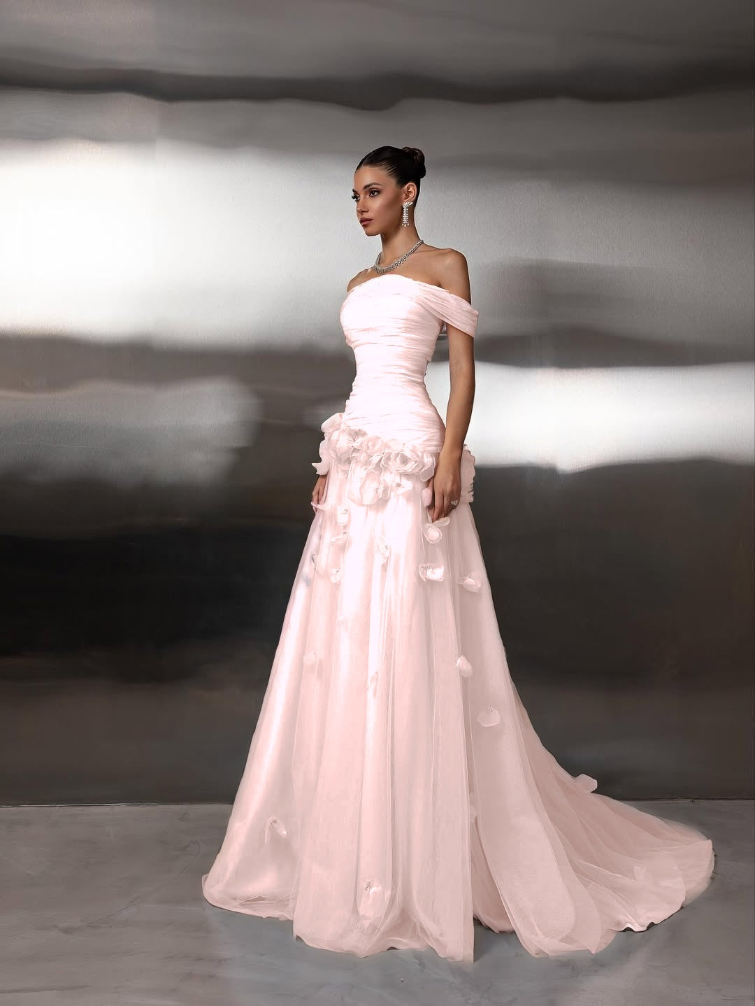 Cocoslly Off-The-Shoulder Strapless Sleeveless Long Pleated A-Line Prom Dress With Flower Appliqués | Light Blue Tulle ZA0285