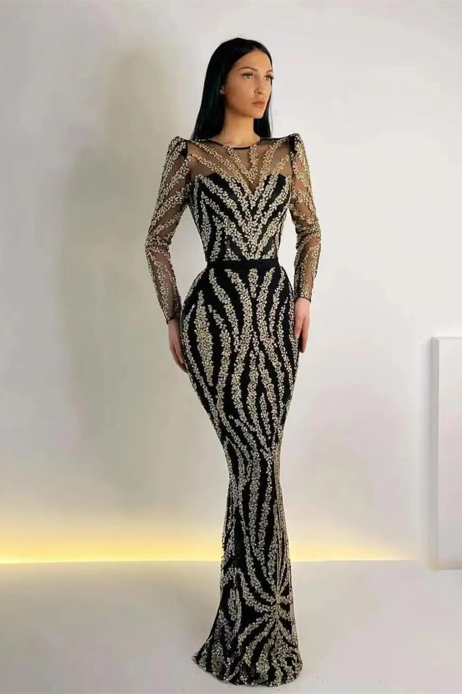 Cocoslly Long Sleeves Mermaid Beadings Embroidery Appliques Prom Dress With Detachable Ruffles | Black Tulle ED0180