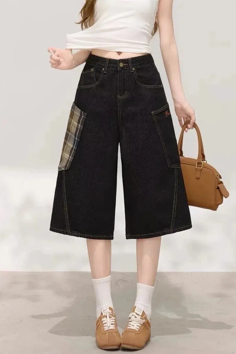 Retro black denim cropped wide-leg cargo pants with plaid patchwork and large pockets