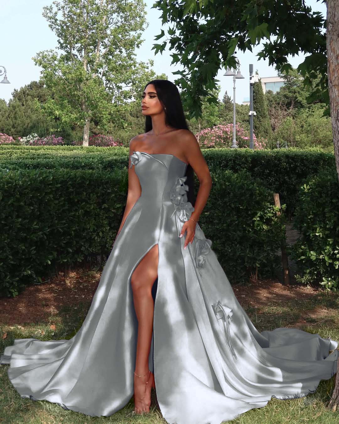 Strapless Sleeveless Long High Split Prom Dress With Appliques YK0162