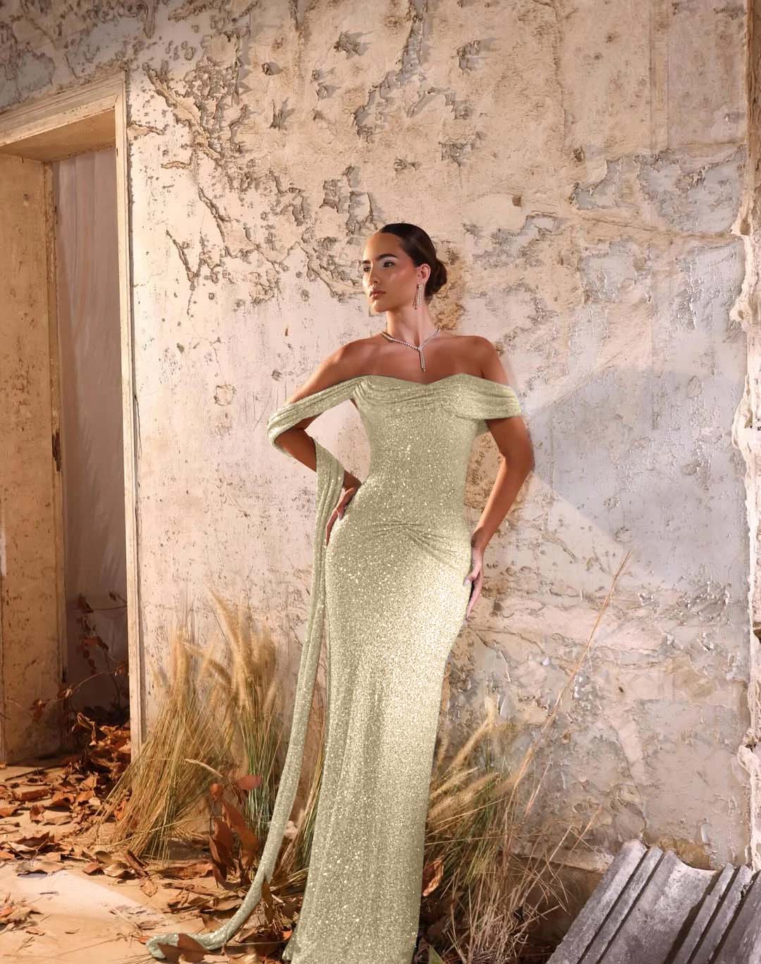 Off-The-Shoulder Strapless Sleeveless Long Pleated Mermaid Prom Dress With Sequins And Ruffle YK0709