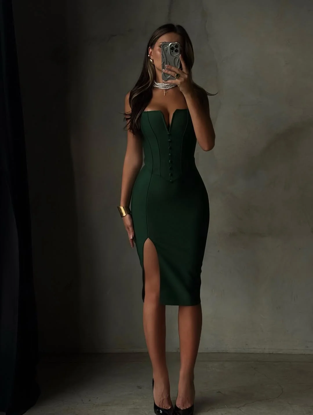 Spandex V-Neck Strapless Sleeveless Sheath Prom Dress With Buttons And Split YK0693
