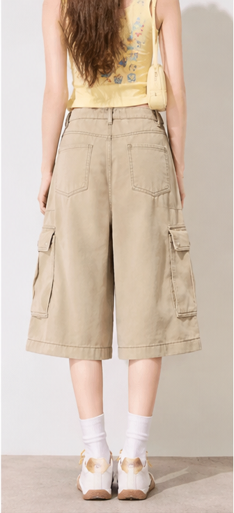 Khaki American-style loose-fitting multi-pocket cargo capri pants