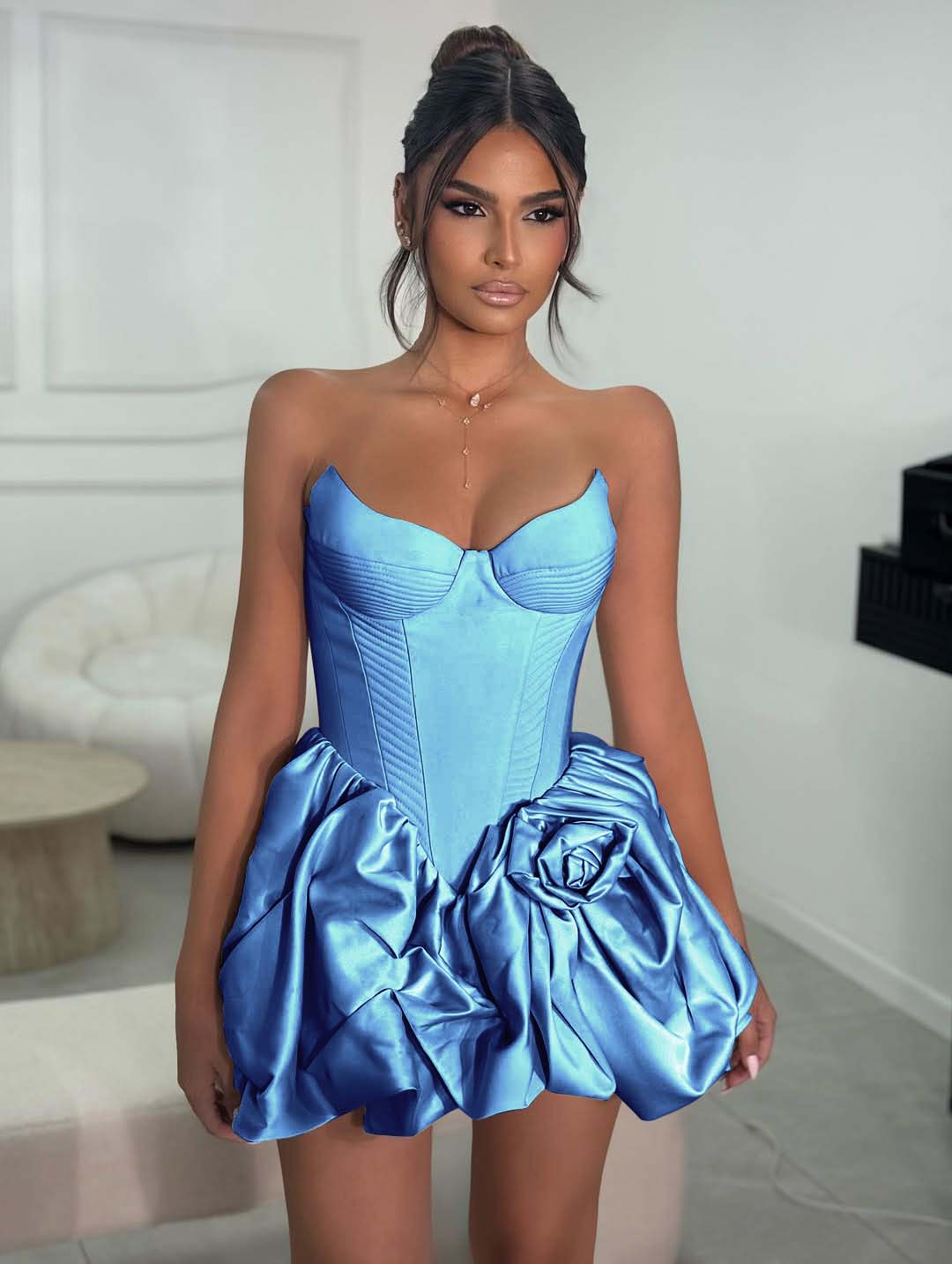 Cocoslly Strapless Sleeveless Short A-Line Pleated Prom Dress With Ruffles And Flower | Light Champage Satin ZA0278