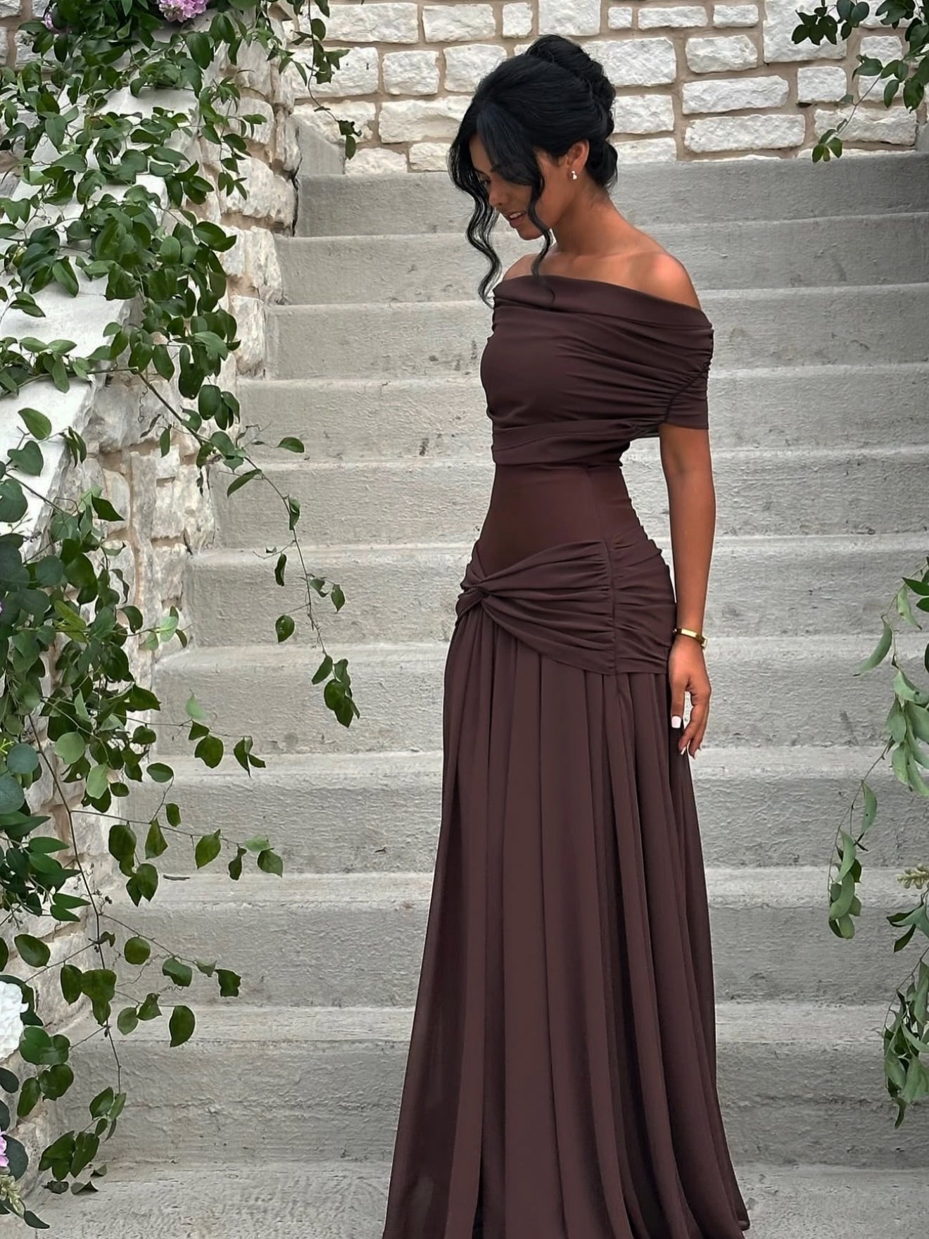 Cocoslly Off-The-Shoulder Sleeveless High Waist Long Prom Dress With Pleated | Brown Chiffon CO0138