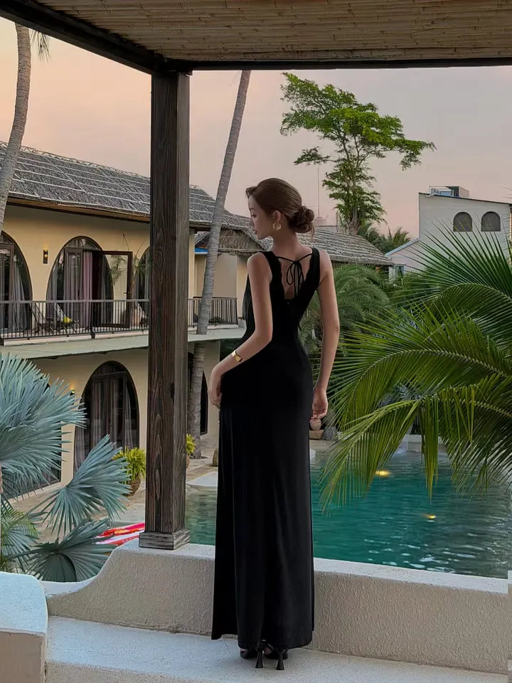Cocoslly V-Neck Sleeveless High Waist Long Mermaid Prom Dress With Lace | Black Satin LX0099