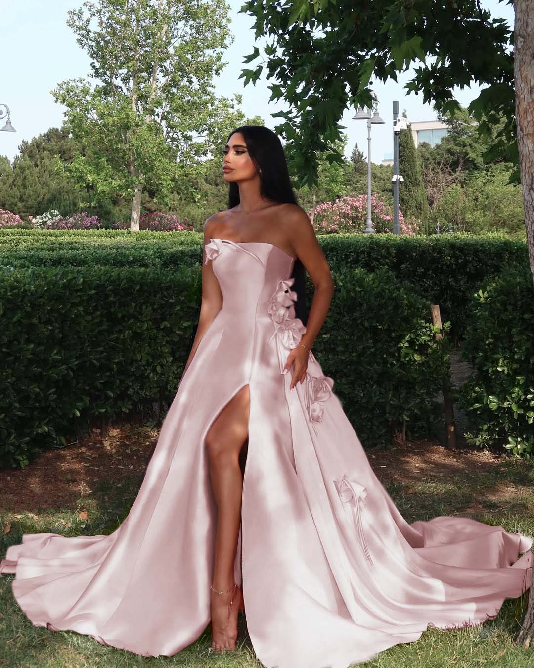 Strapless Sleeveless Long High Split Prom Dress With Appliques YK0162