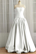 Sleeveless Strapless Long Ball Gown Prom Dress With Pleated WQ0345