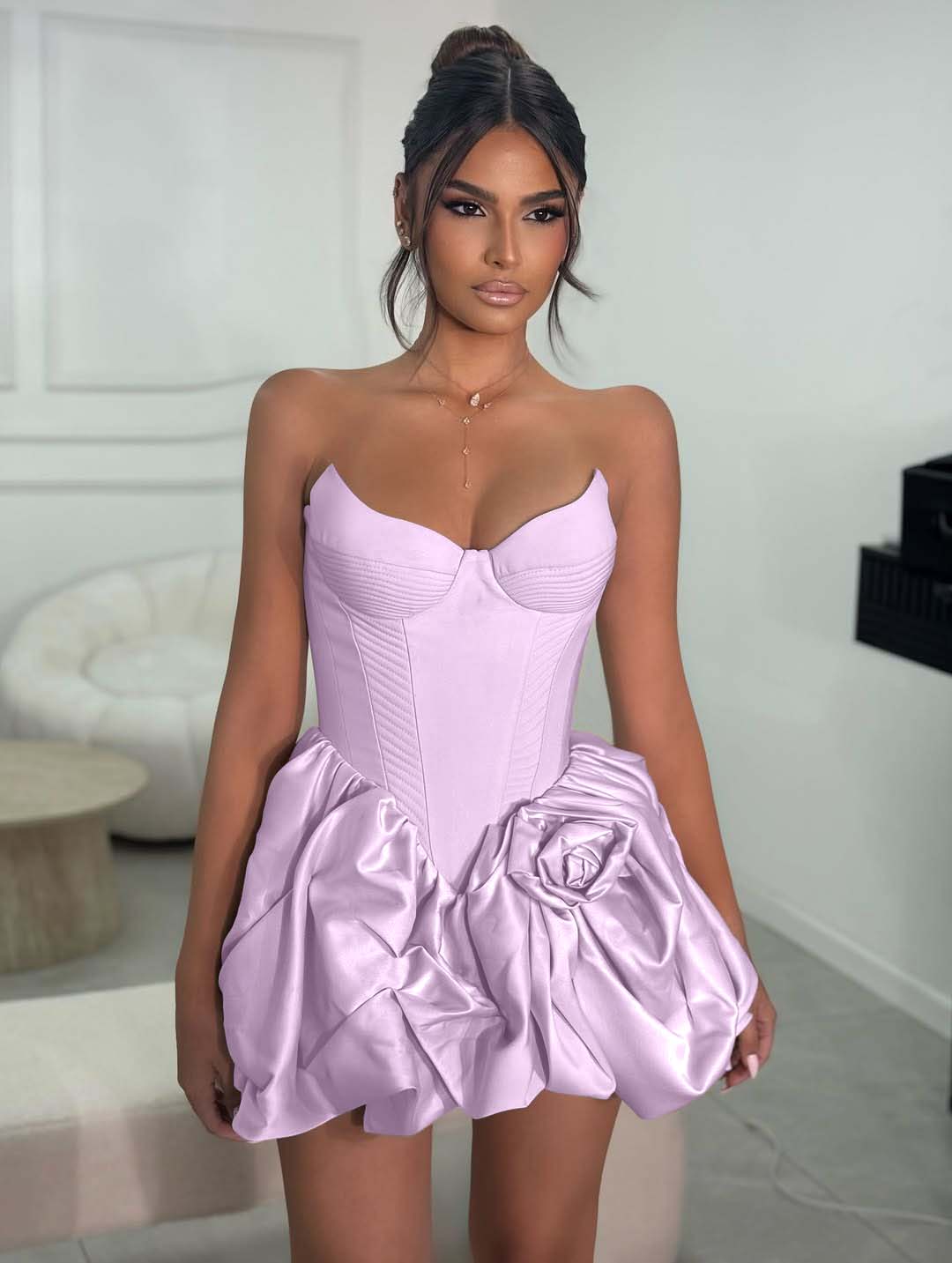 Cocoslly Strapless Sleeveless Short A-Line Pleated Prom Dress With Ruffles And Flower | Light Champage Satin ZA0278