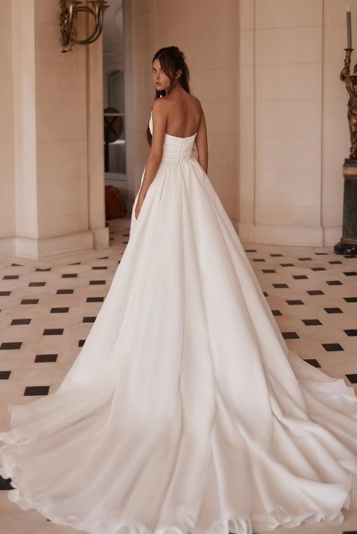 Cocoslly Strapless Sleeveless High Waist Long Prom Dress With Split | White Chiffon MS0738