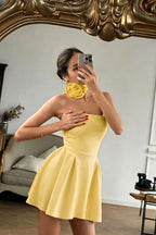 Cocoslly Strapless Sleeveless High Waist Short Prom Dress With Flower | Red Satin ZT0783