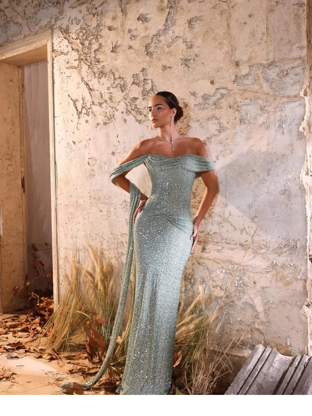 Off-The-Shoulder Strapless Sleeveless Long Pleated Mermaid Prom Dress With Sequins And Ruffle YK0709