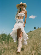 銆�24-hour shipping out銆慠omantic And Fashionable Short Front And Long Back Lace Patchwork Denim Skirt
