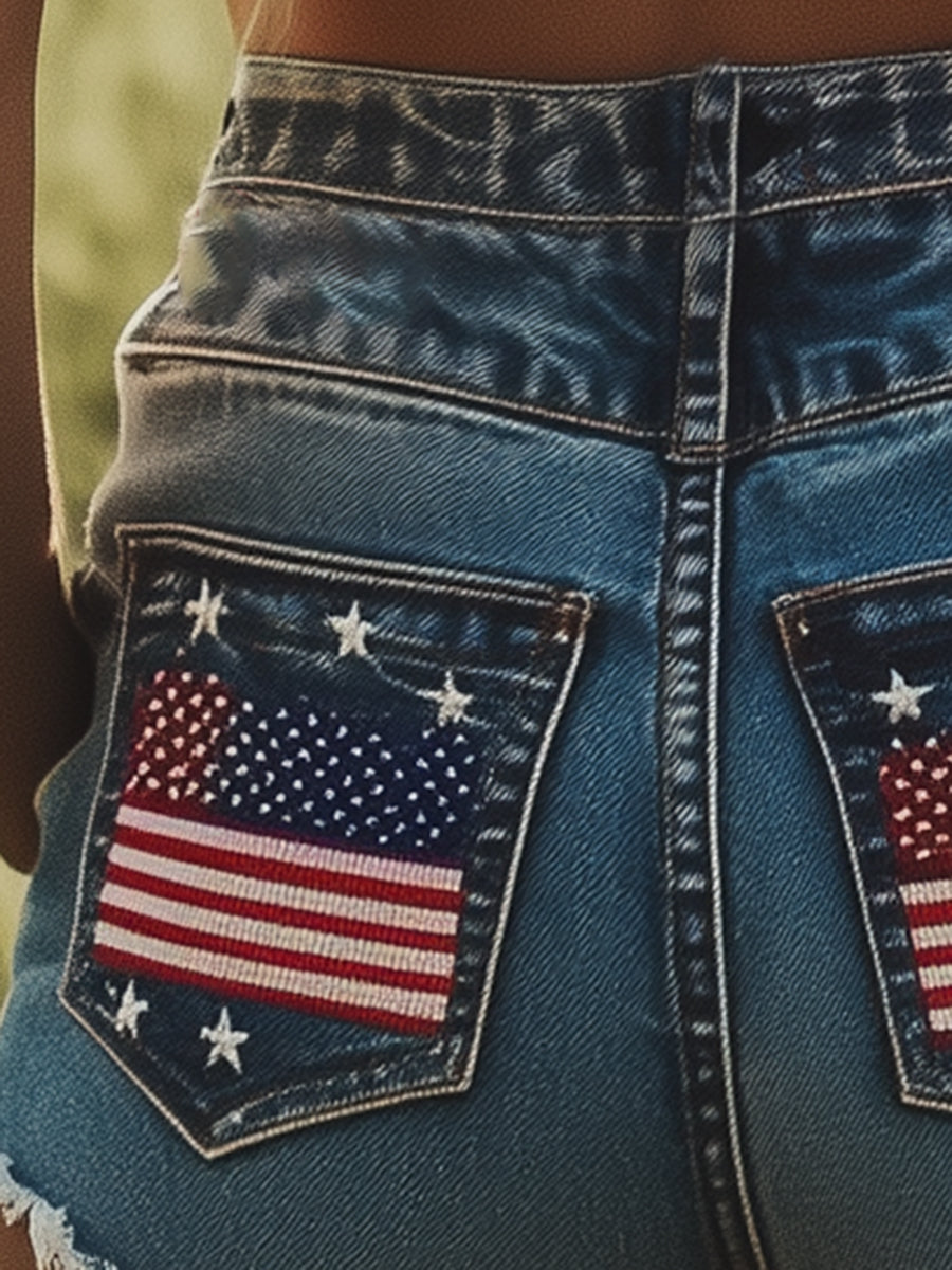 銆�24-hour shipping out銆慒ashionable Sexy Pocket Embroidered Denim Shorts