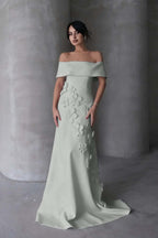 Cocoslly Off-The-Shoulder Strapless Sleeveless Long Mermaid Prom Dress With Flowers Appliqués | Red Satin ZA0194
