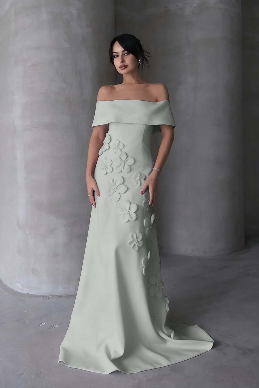 Cocoslly Off-The-Shoulder Strapless Sleeveless Long Mermaid Prom Dress With Flowers Appliqués | Red Satin ZA0194