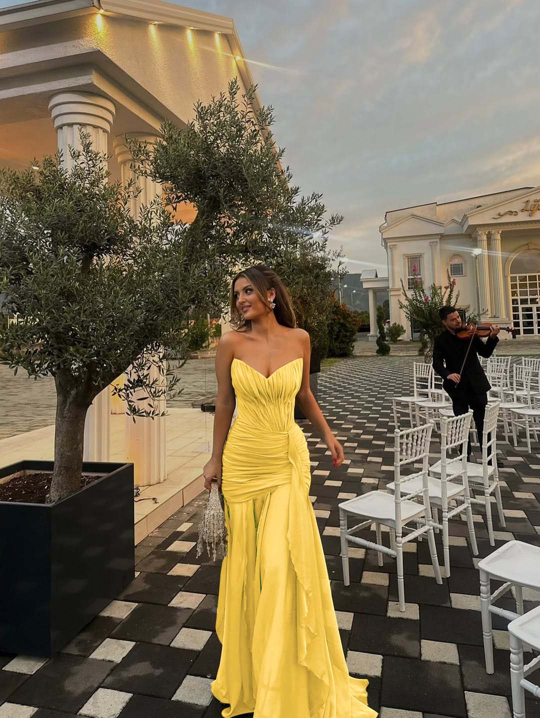 Strapless V Neck Sleeveless Long Prom Dress With Pleated Ruffle YK0492
