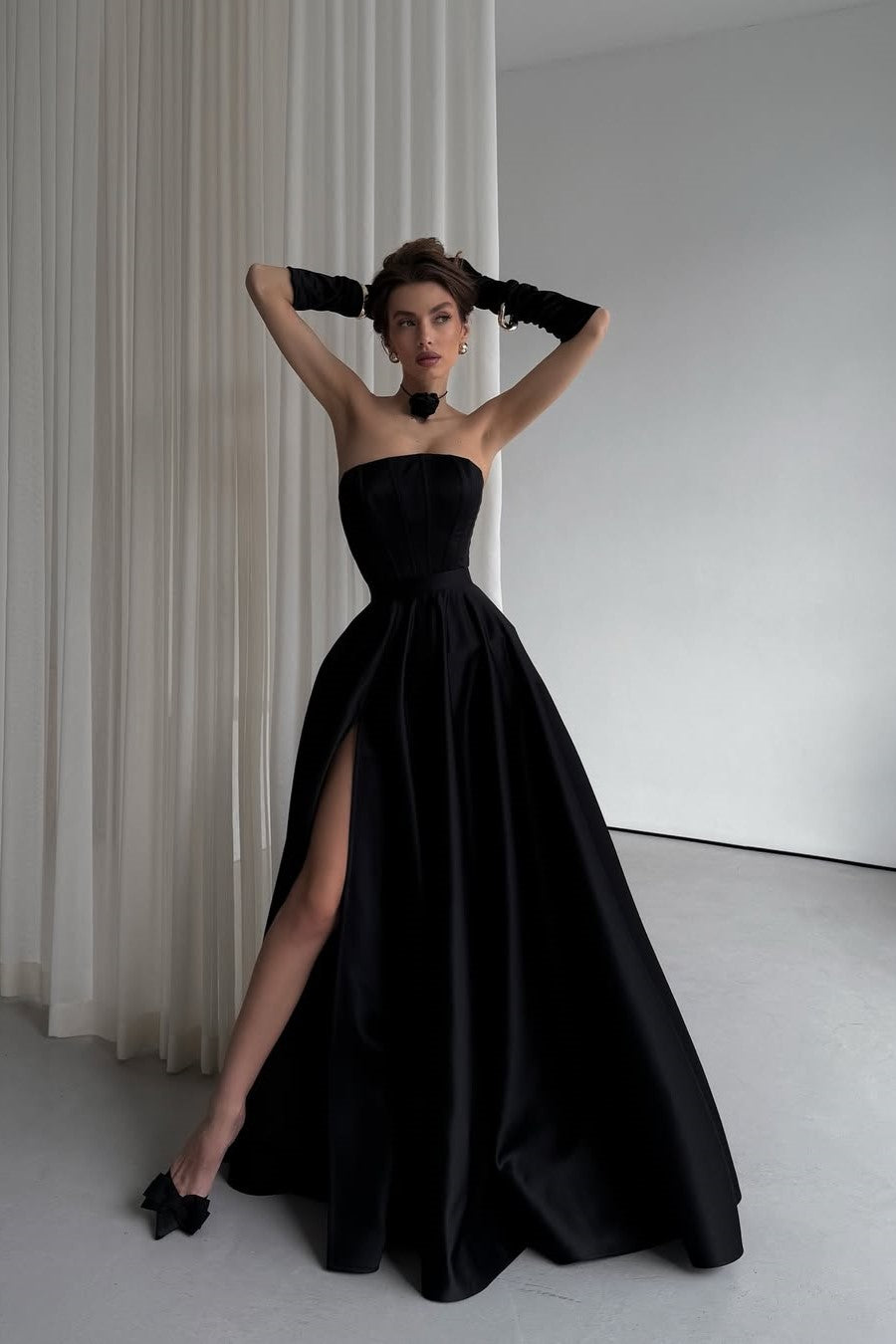 Black Strapless Sleeveless Long Split Pleated Prom Dress With Gloves YS0021