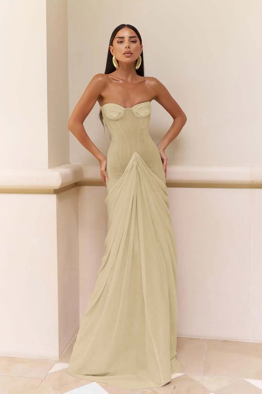 Chic Strapless Sweetheart Long Mermaid Prom Dress With Pleated WQ0073