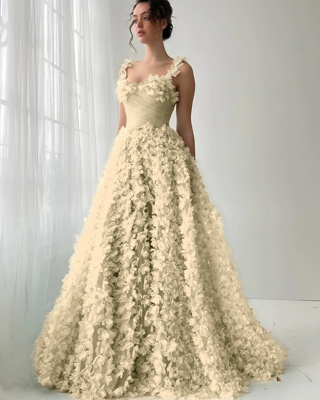 Tulle Square Neck Spaghetti Straps Sleeveless Long A-Line Prom Dress With Flower Appliques YK0613
