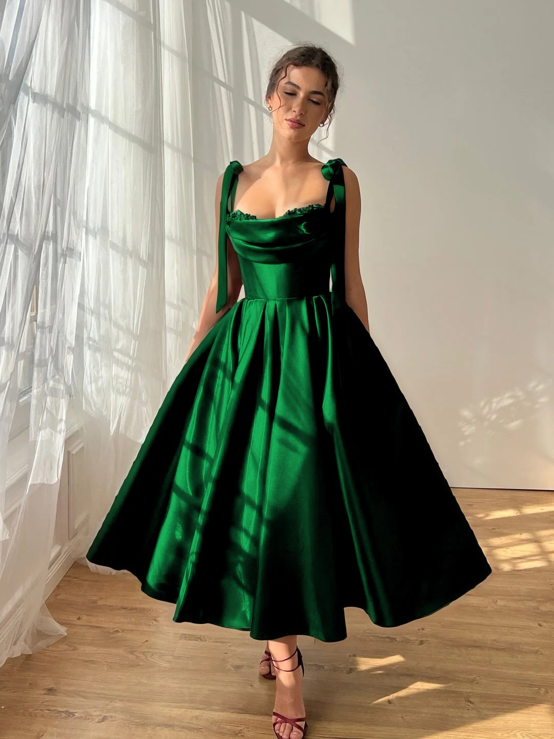 Satin Strapless Spaghetti Straps Sleeveless Pleated A-Line Prom Dress With Pleated And Bows YK0612