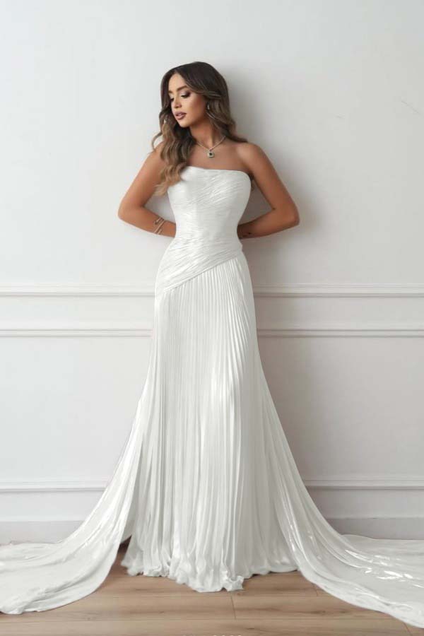 Chiffon Strapless Sleeveless Long Mermaid Prom Dress With Pleated And Ruffles WQ0461