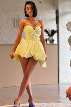 Cocoslly Strapless Sweetheart Sleeveless High Waist Short Prom Dress With Pearls | Ivory Satin ZT0683