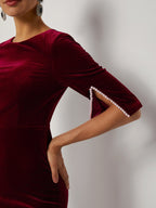 Wine Red Faux Pearl Velvet Boat Neck Half Sleeve Sheath Midi Dress